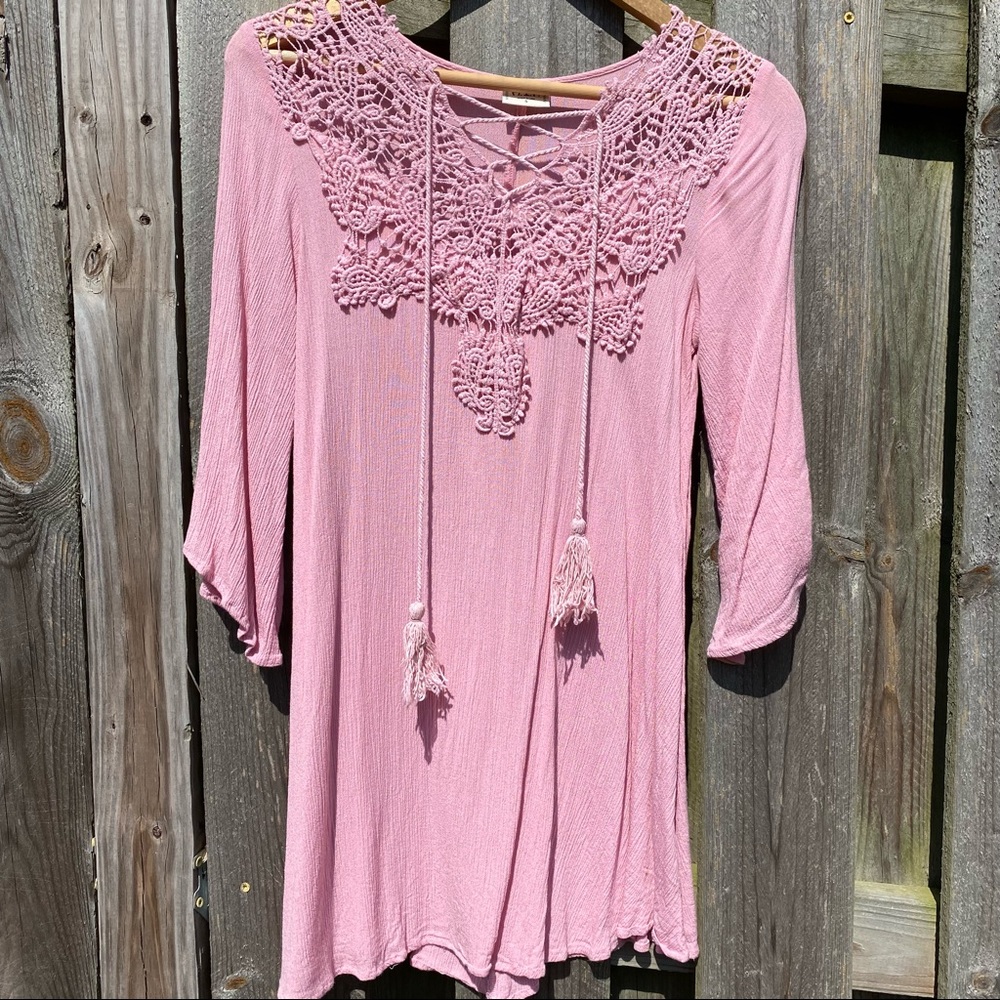 Vintage PAC Sun pink Crochet crinkle Bohemian Lace up V neck Tunic Mini Dress